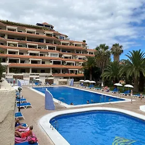 https://luminoso-apartamento-con-terraza-y-piscina.tenerifehoteles.net