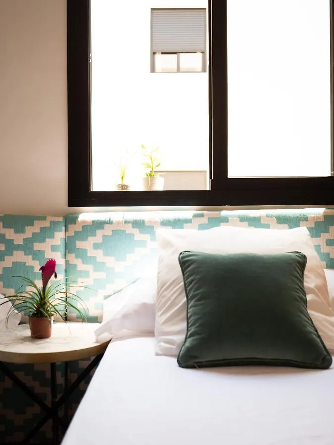Stylish Apartment In The Heart Of Malaga With Pool