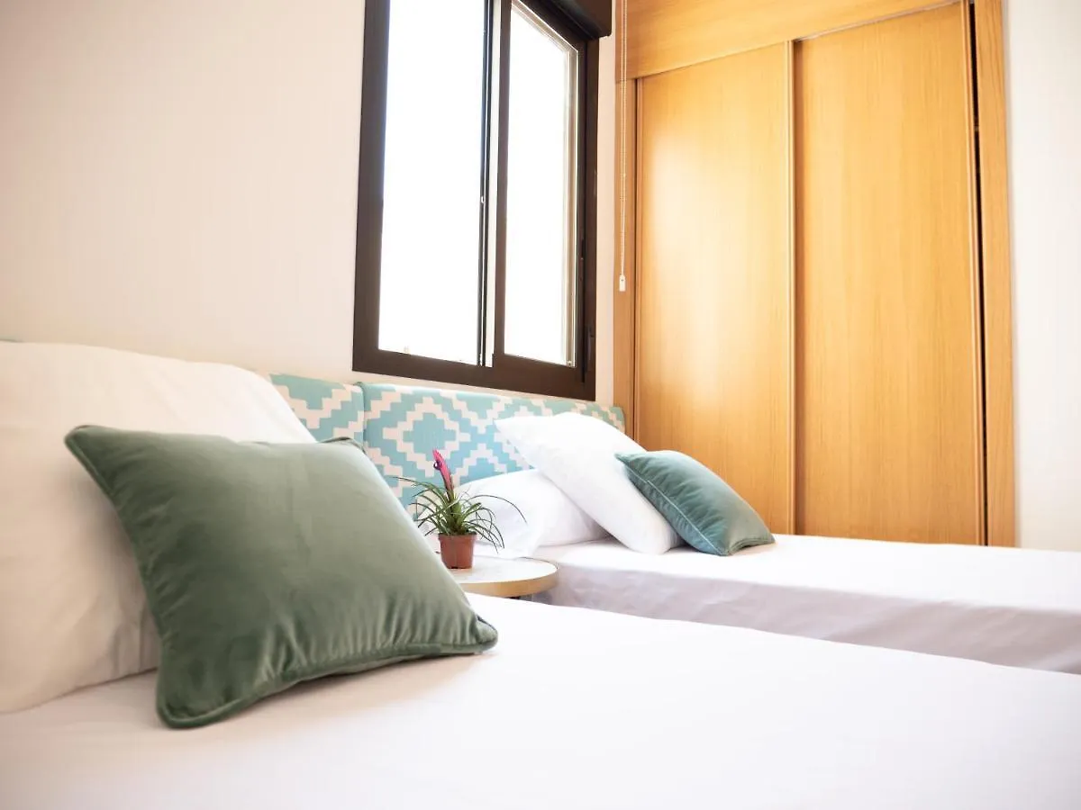 Stylish Apartment In The Heart Of Malaga With Pool